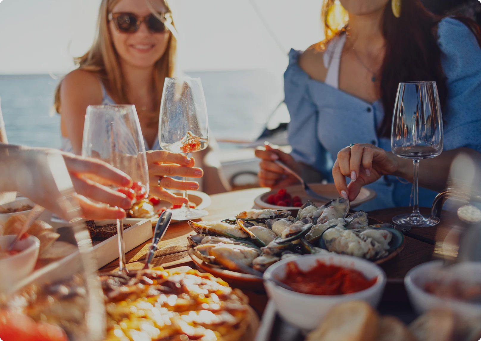 Kona Luxury Private Yacht Charter
